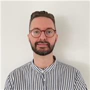 English Teacher to help you take your English to the next level!